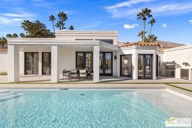 2300 S Calle Palo Fierro, Palm Springs, CA 92264