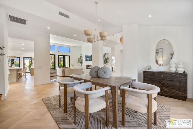 2300 S Calle Palo Fierro, Palm Springs, CA 92264