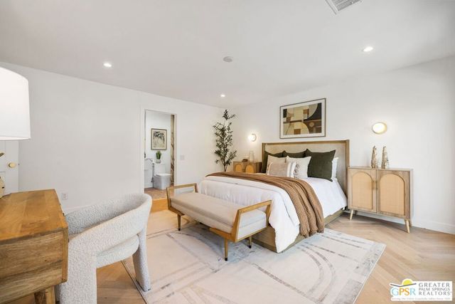 2300 S Calle Palo Fierro, Palm Springs, CA 92264