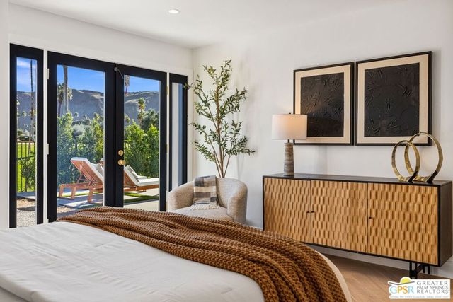 2300 S Calle Palo Fierro, Palm Springs, CA 92264