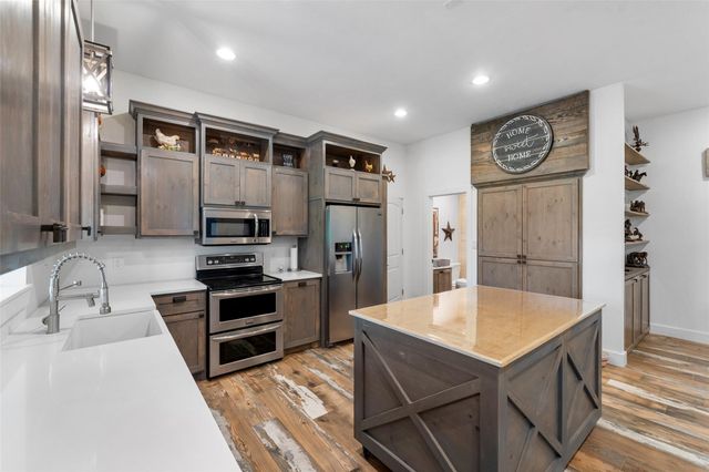 32035 Joseph Road, Hockley, TX 77447