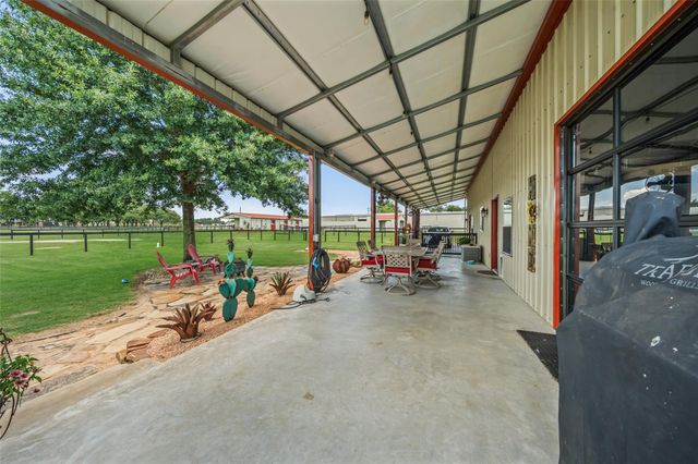 32035 Joseph Road, Hockley, TX 77447