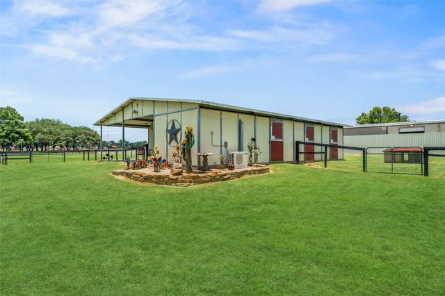 32035 Joseph Road, Hockley, TX 77447