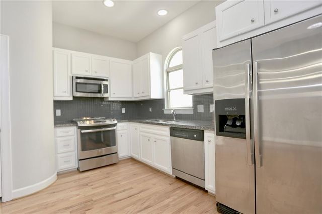 3614 Main Plaza Drive, Houston, TX 77025