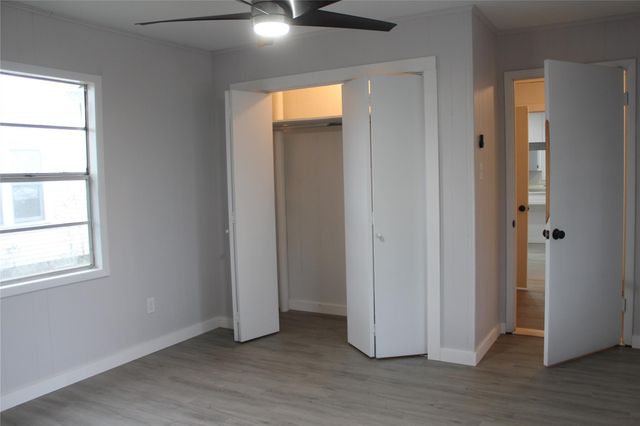 807 Depot Street, El Campo, TX 77437