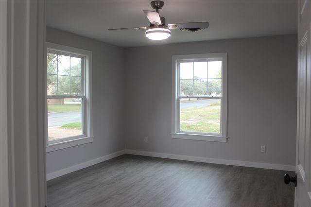 807 Depot Street, El Campo, TX 77437