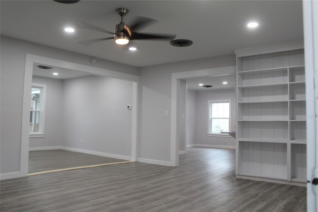 807 Depot Street, El Campo, TX 77437