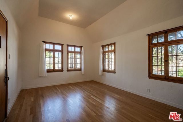 124 W Avenue 41, Los Angeles, CA 90065