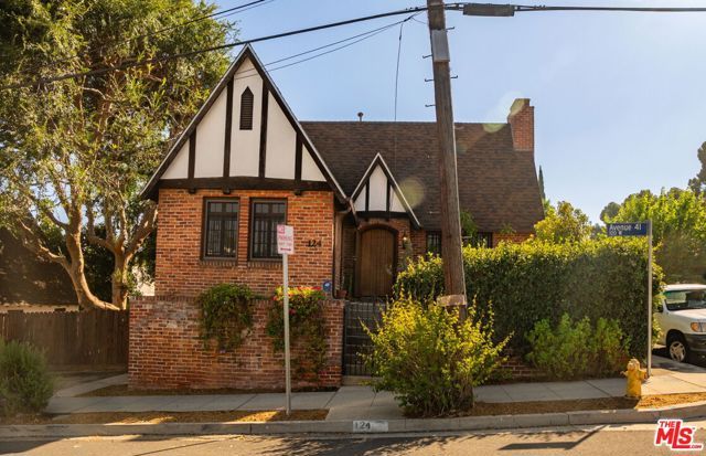 124 W Avenue 41, Los Angeles, CA 90065