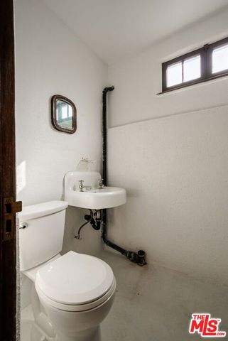 124 W Avenue 41, Los Angeles, CA 90065