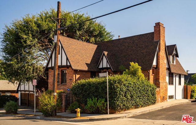 124 W Avenue 41, Los Angeles, CA 90065