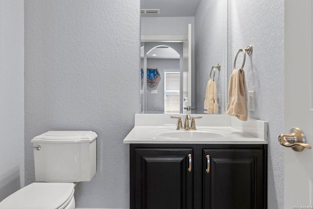 8702 SHADY MTN, San Antonio, TX 78254