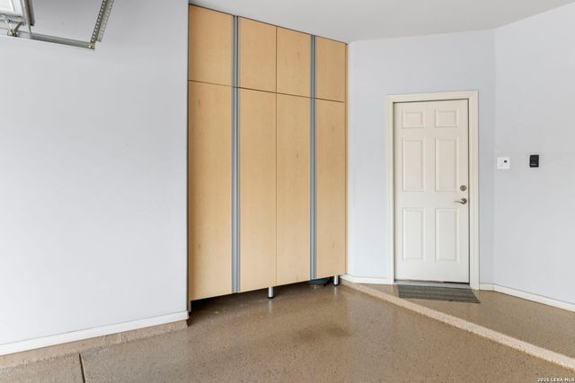 8702 SHADY MTN, San Antonio, TX 78254