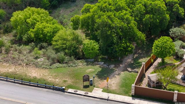 8702 SHADY MTN, San Antonio, TX 78254