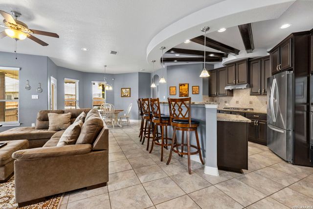 8702 SHADY MTN, San Antonio, TX 78254