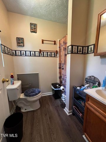 9196 Highway 11, Mooresburg, TN 37811