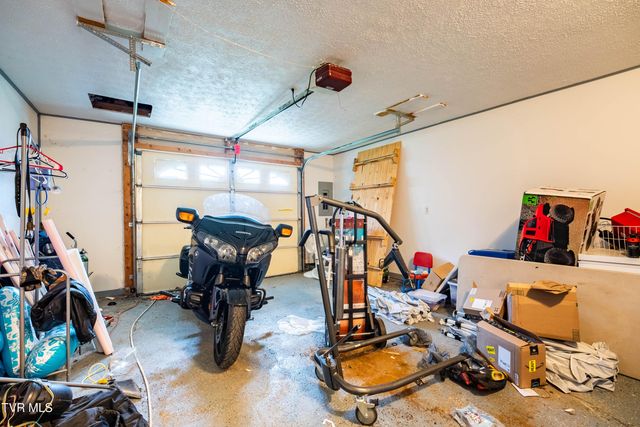 9196 Highway 11, Mooresburg, TN 37811