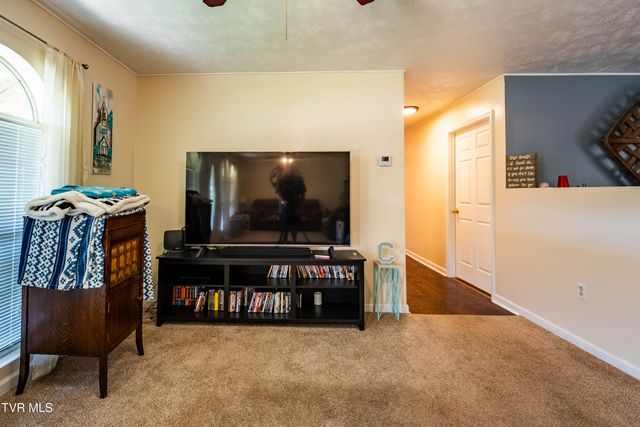 9196 Highway 11, Mooresburg, TN 37811