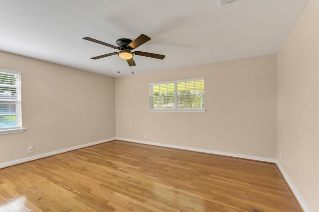 8902 Autauga Street, Houston, TX 77080