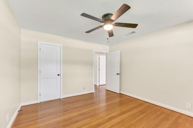 8902 Autauga Street, Houston, TX 77080