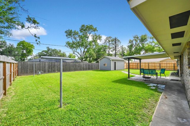 8902 Autauga Street, Houston, TX 77080