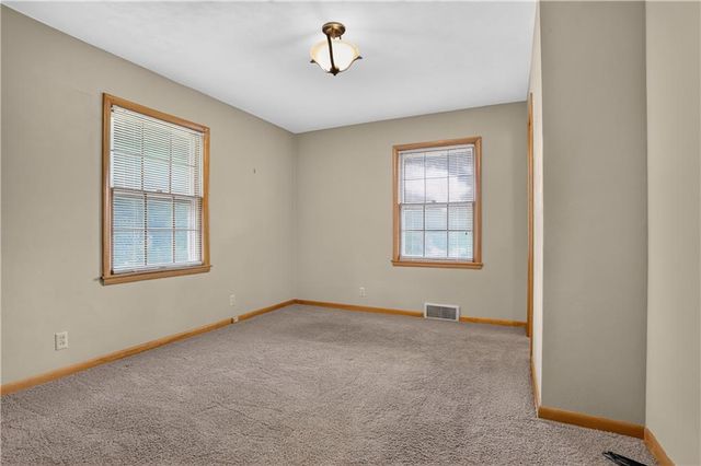 3700 Harvard Avenue, Independence, MO 64052