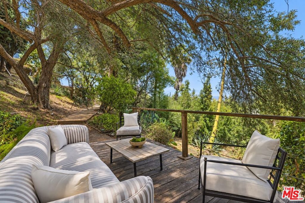 2525 Ivanhoe Drive, Los Angeles, CA 90039 — photo 4