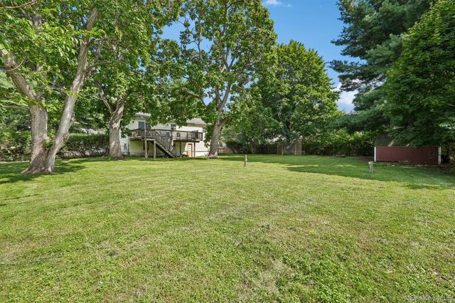 8 Townsend Place, Chester, NY 10918