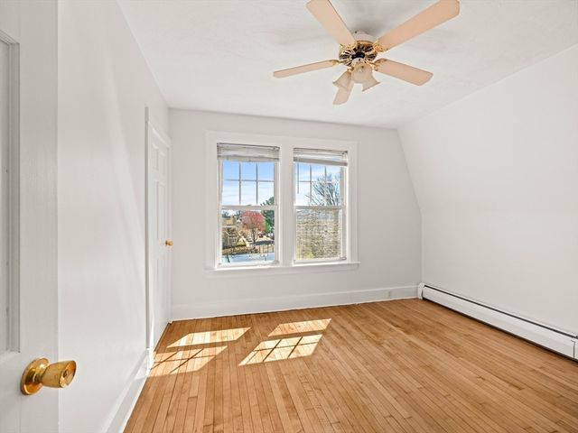 72 Cook St, Lynn, MA 01902