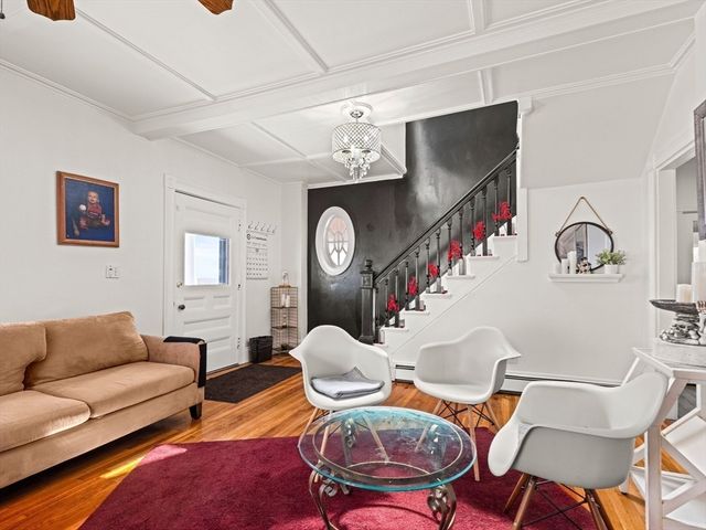 72 Cook St, Lynn, MA 01902