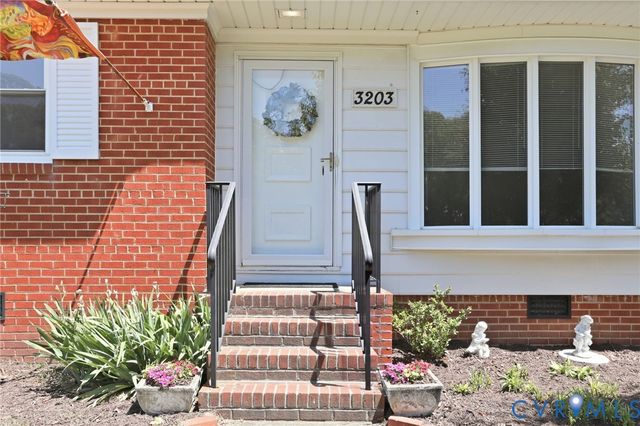 3203 Dancer Rd, Henrico, VA 23294