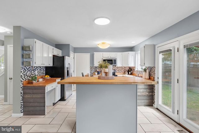 717 WAGNER FARM RD, Millersville, MD 21108