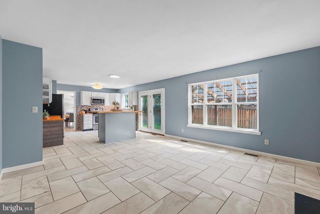 717 WAGNER FARM RD, Millersville, MD 21108