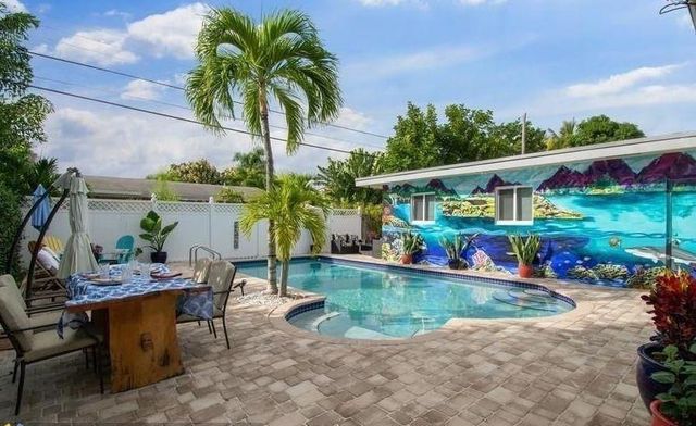 1517 NE 17th Terrace, Fort Lauderdale, FL 33304
