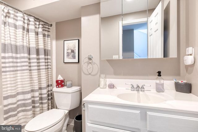 1409 BATTERY AVE, Baltimore, MD 21230