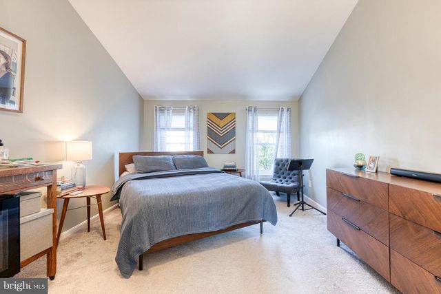 1409 BATTERY AVE, Baltimore, MD 21230