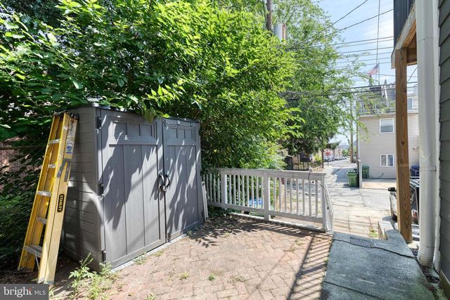 1409 BATTERY AVE, Baltimore, MD 21230
