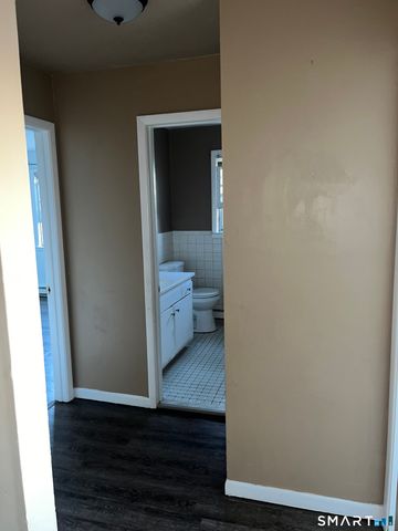 1730 State Street APT 407, Hamden, CT 06517