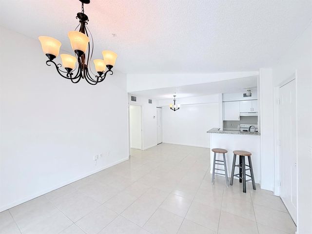 2041 Renaissance Boulevard 207, Miramar, FL 33025