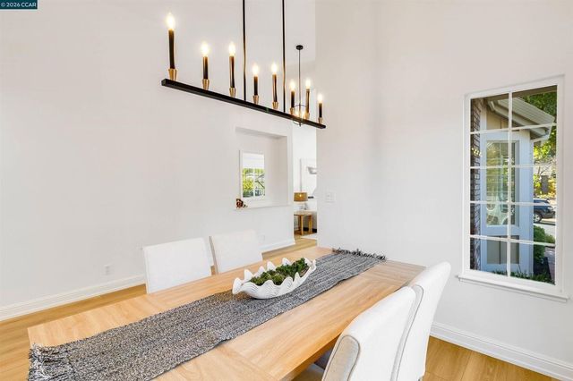 109 Crow Pl, Clayton, CA 94517