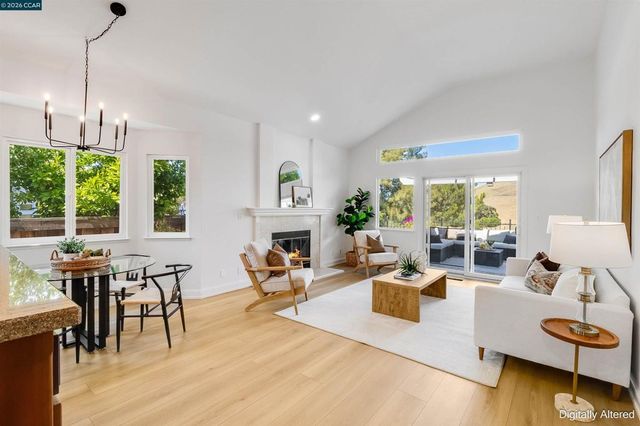 109 Crow Pl, Clayton, CA 94517
