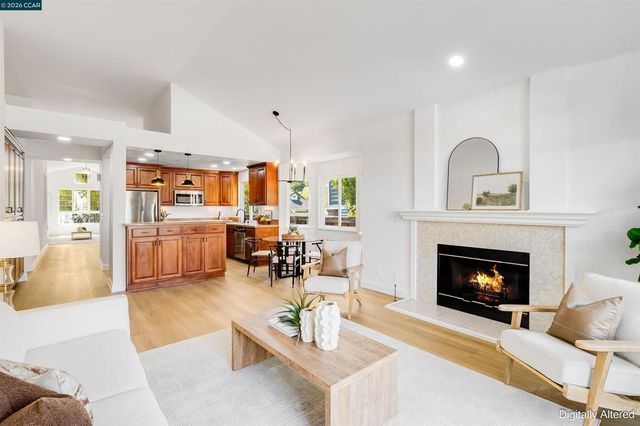 109 Crow Pl, Clayton, CA 94517