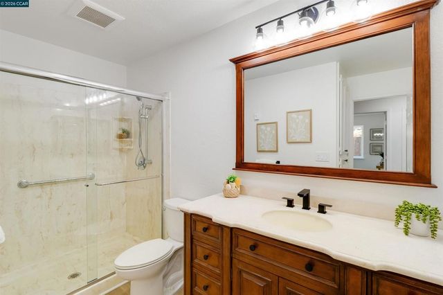 109 Crow Pl, Clayton, CA 94517