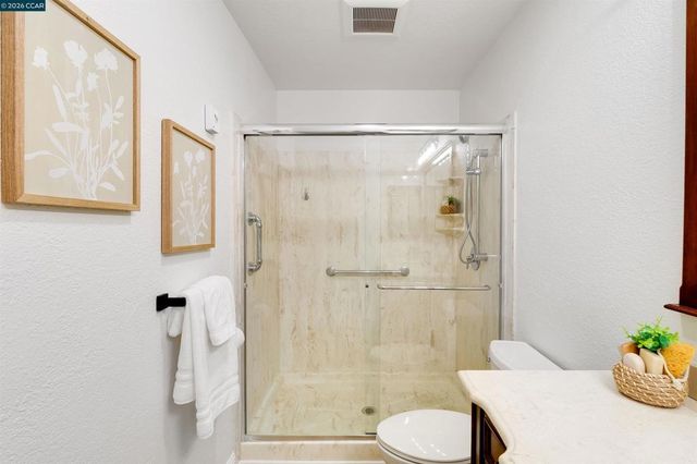 109 Crow Pl, Clayton, CA 94517