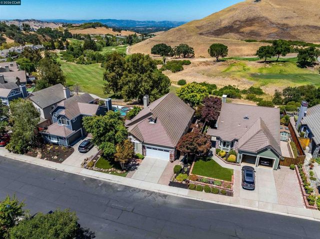 109 Crow Pl, Clayton, CA 94517