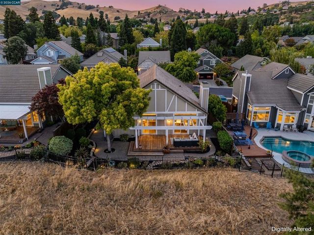 109 Crow Pl, Clayton, CA 94517