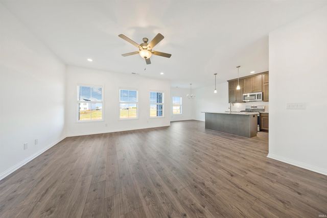 6426 Fuchsia Pass, Evansville, IN 47715