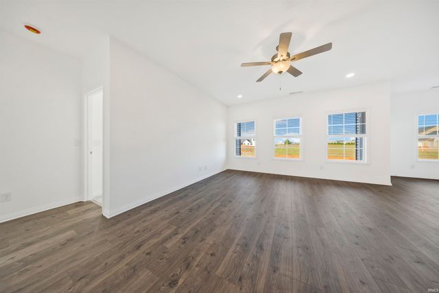 6426 Fuchsia Pass, Evansville, IN 47715