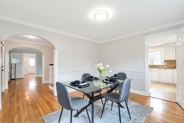 284 Lake St, Belmont, MA 02478
