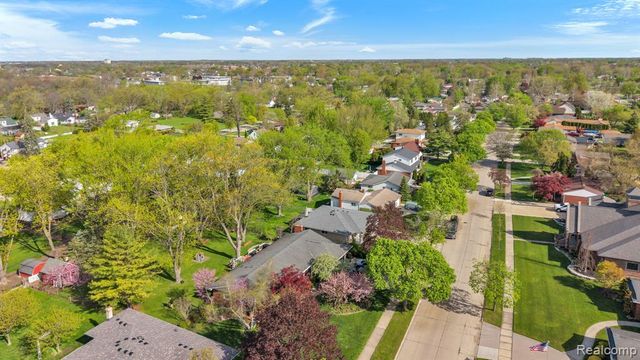 17836 Poplar Street, Riverview, MI 48193